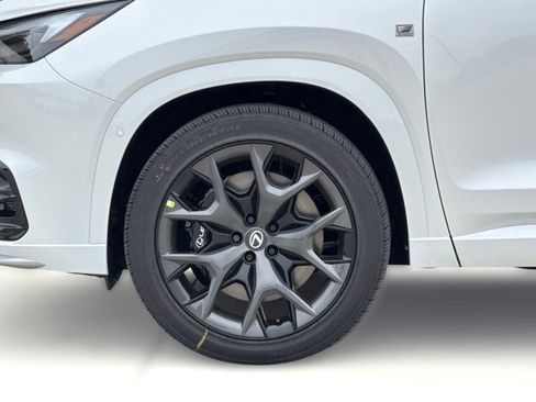 New 2026 Lexus TX 500h AWD image 11