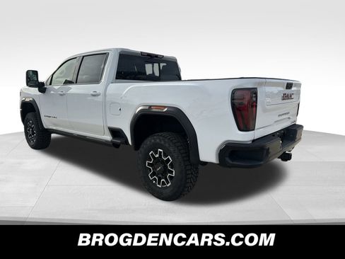 New 2026 GMC Sierra 2500 AT4X image 6