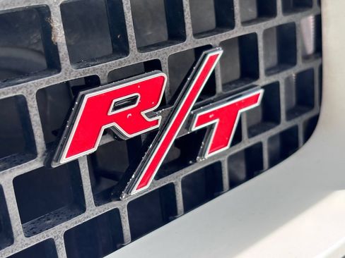 Used 2014 Dodge Challenger R/T RWD image 17