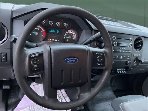 Used 2016 Ford F550 4x4 Regular Cab Super Duty image 14