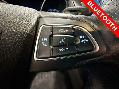 Used 2016 Ford Focus RS image 35