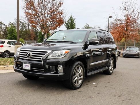 Used 2013 Lexus LX 570 4WD image 15