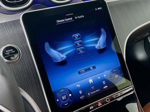 Used 2025 Mercedes-Benz C 300 4MATIC Sedan image 14