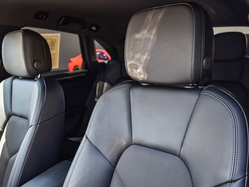 Used 2023 Porsche Macan image 24