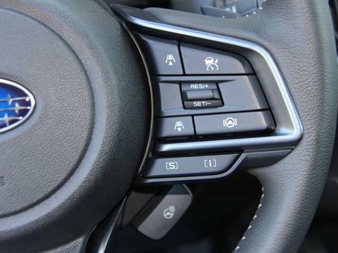Used 2025 Subaru Forester Limited AWD/4WD image 20