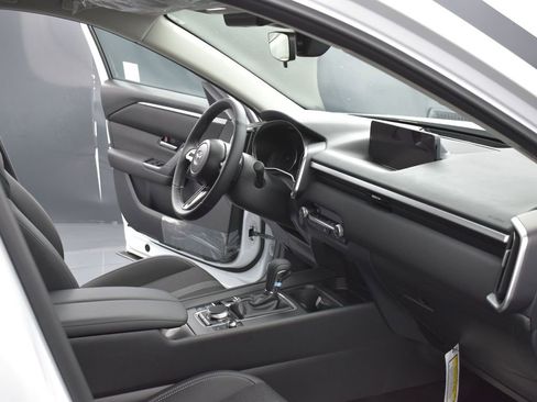 New 2025 MAZDA CX-50 AWD 2.5 S w/ Cargo Package image 25