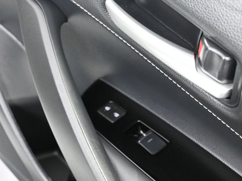 Used 2023 Toyota Corolla SE image 35