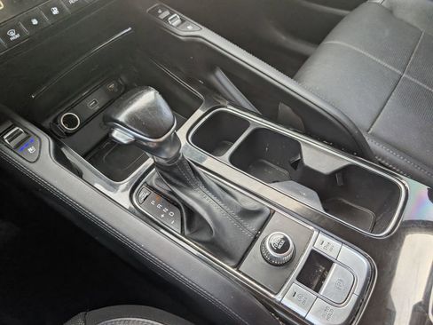 Used 2020 Kia Telluride EX image 25