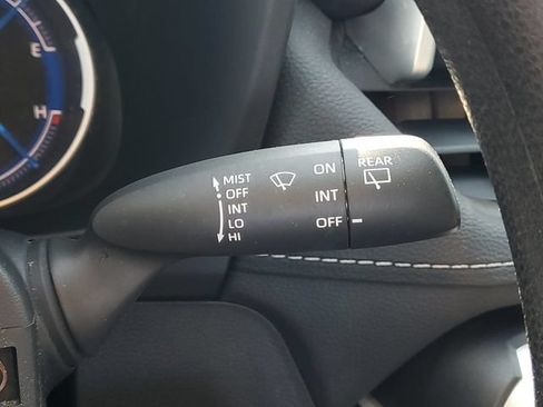 Used 2023 Toyota RAV4 LE AWD/4WD image 20