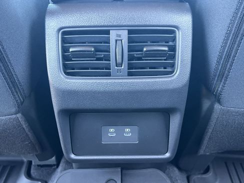New 2026 Nissan Rogue SV FWD image 18