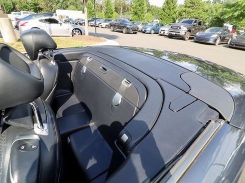 Used 2011 Mercedes-Benz SL 550 image 48