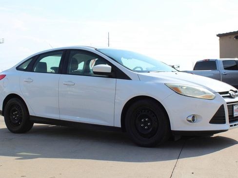 Used 2012 Ford Focus SE FWD image 64
