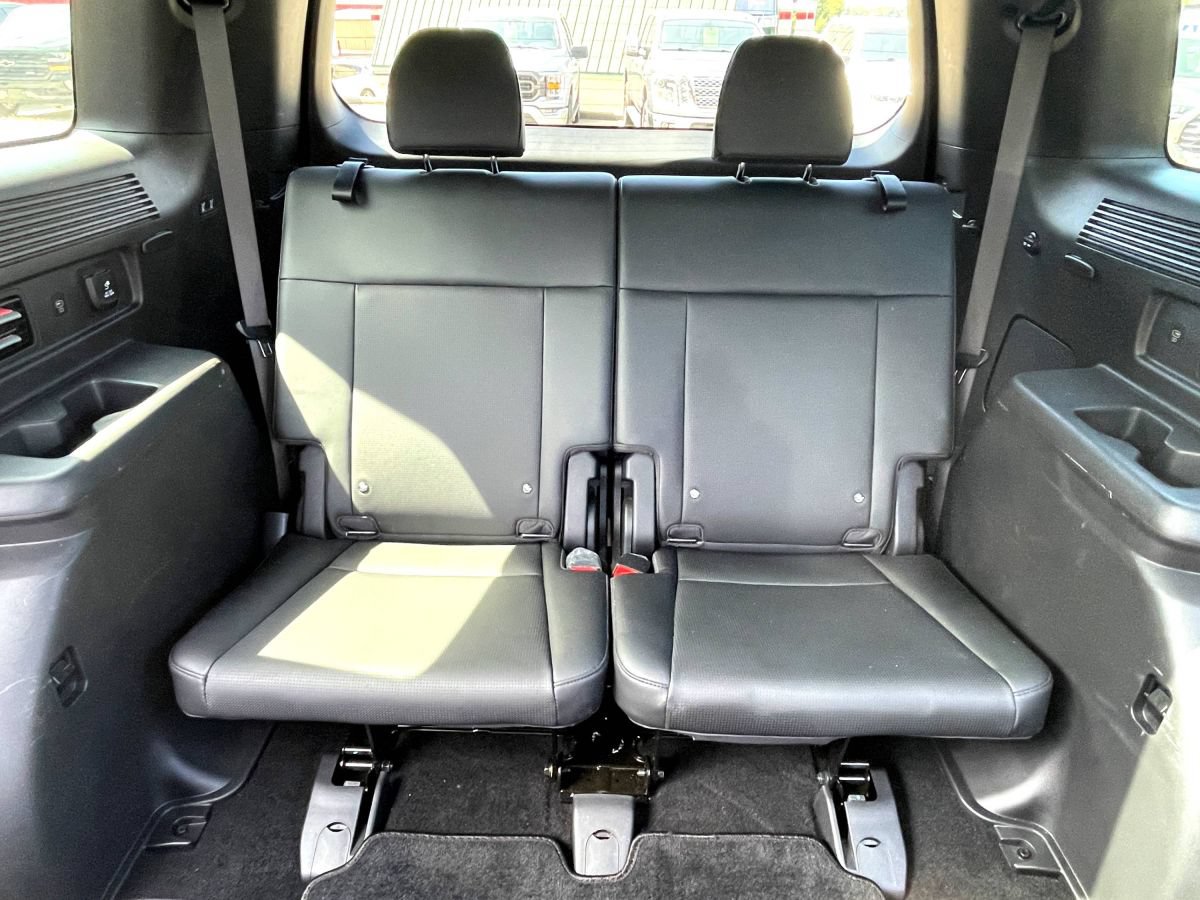 Used 2024 Hyundai Santa Fe Calligraphy FWD image 14