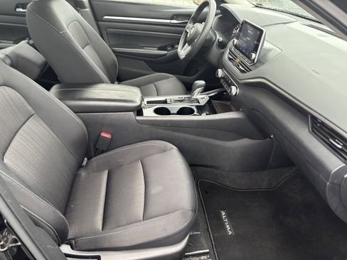 Used 2021 Nissan Altima 2.5 SV image 27