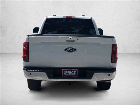Used 2024 Ford F150 XLT w/ Mobile Office Package RWD image 7