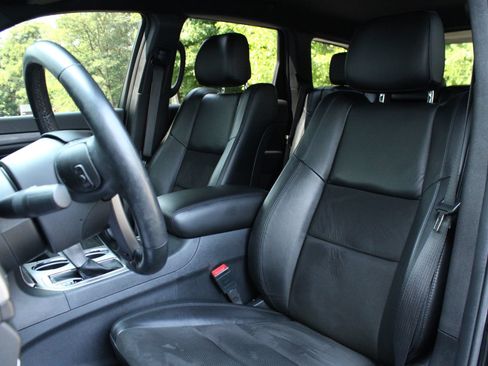 Used 2021 Jeep Grand Cherokee Laredo X AWD/4WD image 13