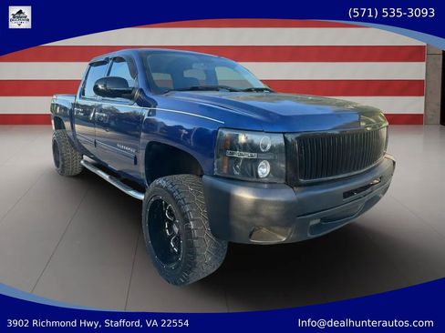 Used 2013 Chevrolet Silverado 1500 LT w/ All-Star Edition AWD/4WD image 3