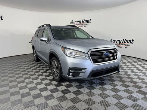 Used 2022 Subaru Ascent Limited w/ Technology Package image 8