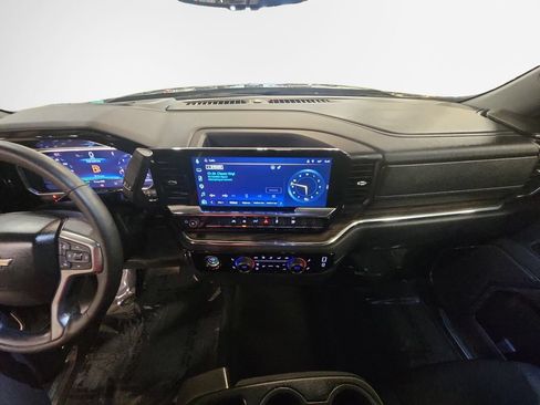Certified 2024 Chevrolet Silverado 1500 LT AWD/4WD image 22