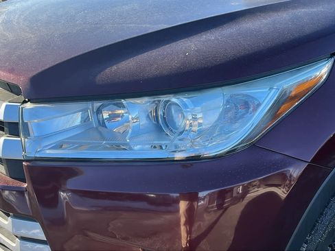 Used 2019 Toyota Highlander Plus w/ Protection Package #3 image 8