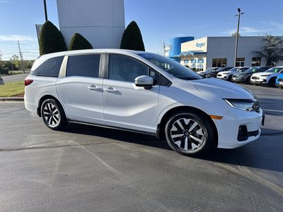 New 2025 Honda Odyssey EX-L