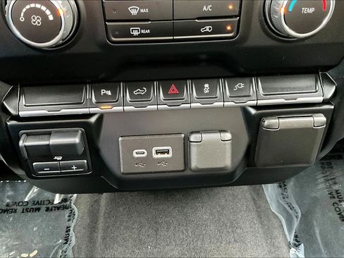 Used 2022 Chevrolet Silverado 2500 LT image 16