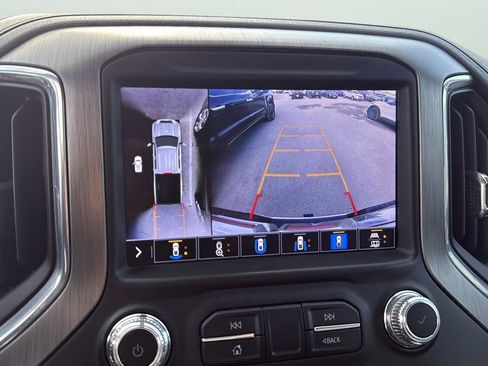 Used 2022 GMC Sierra 2500 Denali w/ Technology Package image 19