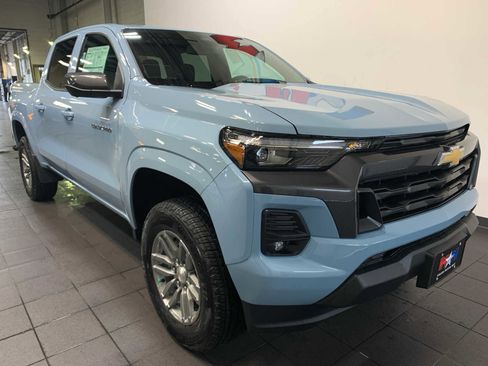 New 2026 Chevrolet Colorado LT w/ LT Convenience Package image 2