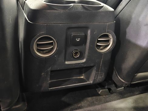 Used 2012 Ford F350 Lariat image 28