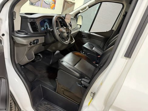 Used 2020 Ford Transit 250 Medium Roof AWD image 39