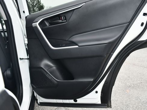 Certified 2023 Toyota RAV4 LE image 18