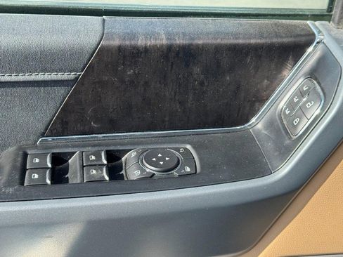 Used 2022 Ford F150 Lariat w/ Equipment Group 502A High image 25