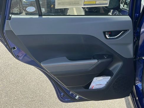 Certified 2024 Subaru Crosstrek 2.5i Limited AWD/4WD image 20