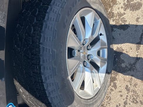 Used 2023 Chevrolet Silverado 1500 Custom image 11