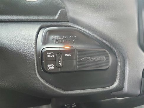 Used 2022 RAM 2500 Big Horn w/ Cold Weather Group image 24