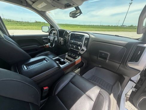Used 2018 GMC Sierra 1500 SLT w/ SLT Premium Package AWD/4WD image 32