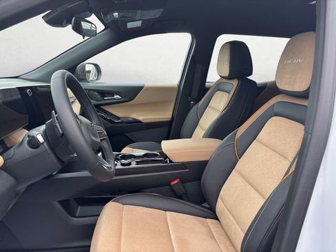 New 2026 Chevrolet Equinox ACTIV w/ Convenience Package III image 9