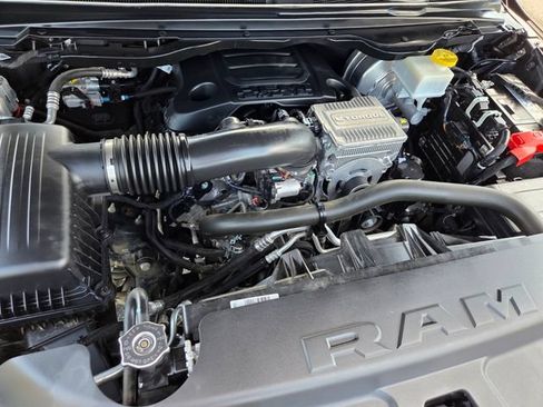 Used 2023 RAM 1500 Laramie AWD/4WD image 26