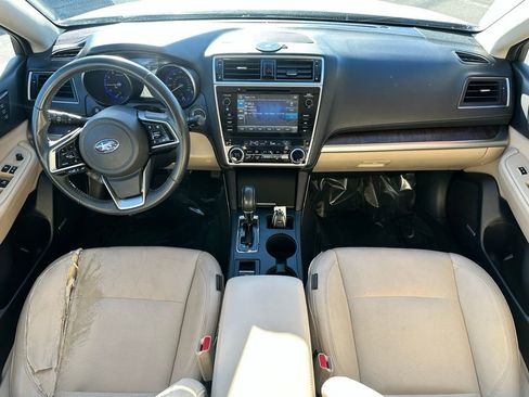 Used 2018 Subaru Outback 3.6R Limited image 25