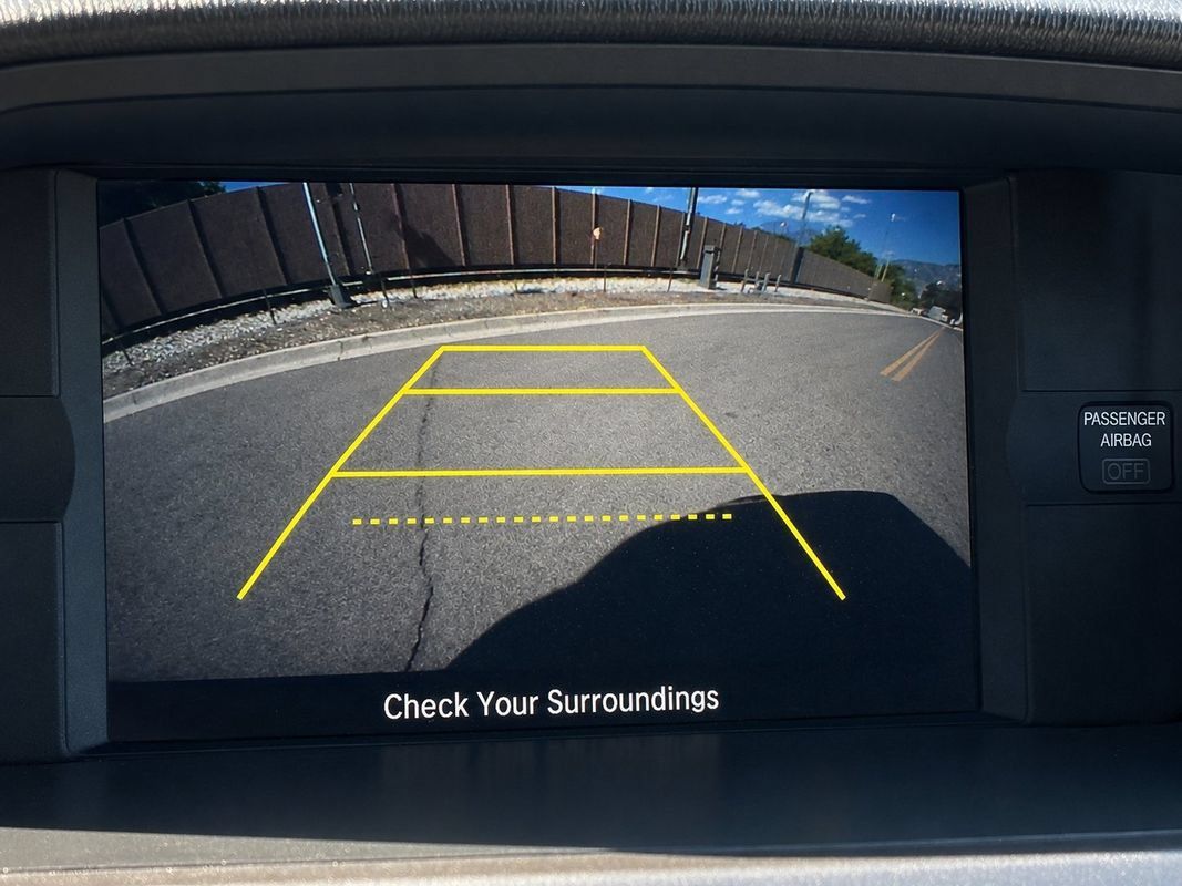 Used 2017 Honda Odyssey SE image 18