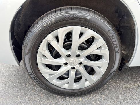 Used 2019 Toyota Corolla LE FWD image 10