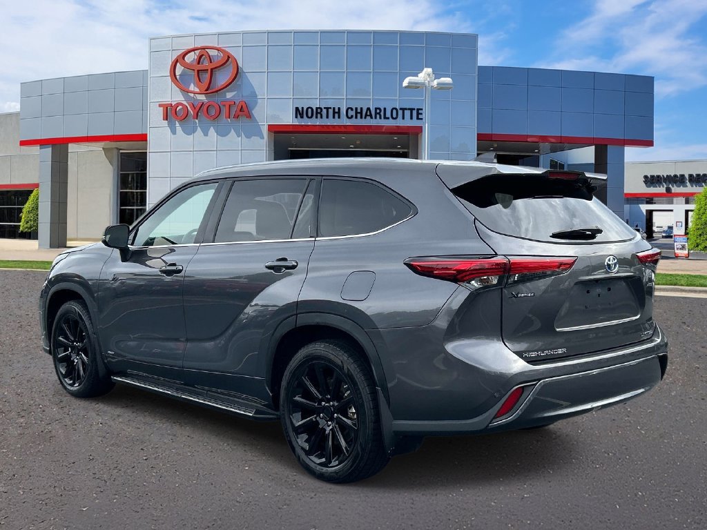 Used 2023 Toyota Highlander Limited AWD/4WD image 6