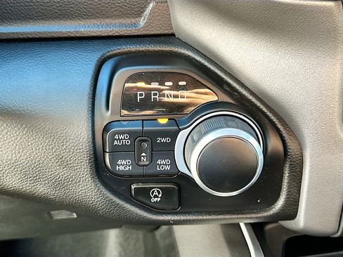 Used 2022 RAM 1500 Big Horn image 24
