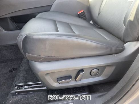 Used 2024 Nissan Rogue SV w/ SV Premium Package AWD/4WD image 10