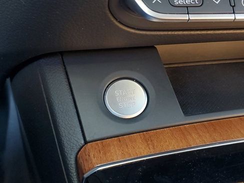 Used 2021 Audi Q5 2.0T Premium w/ Convenience Package image 31