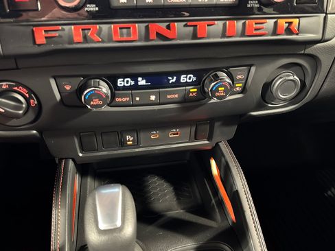 Used 2025 Nissan Frontier PRO-4X w/ Interior Protection Package AWD/4WD image 23