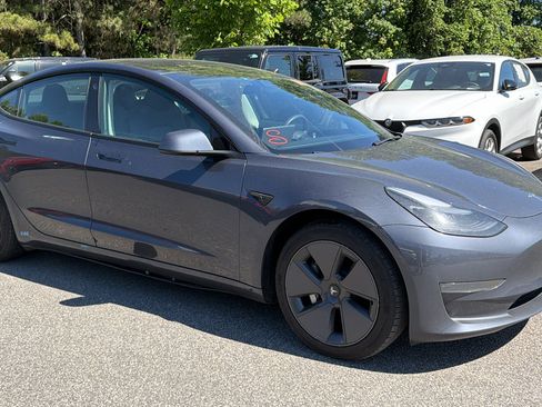 Used 2023 Tesla Model 3 Standard Range RWD image 7