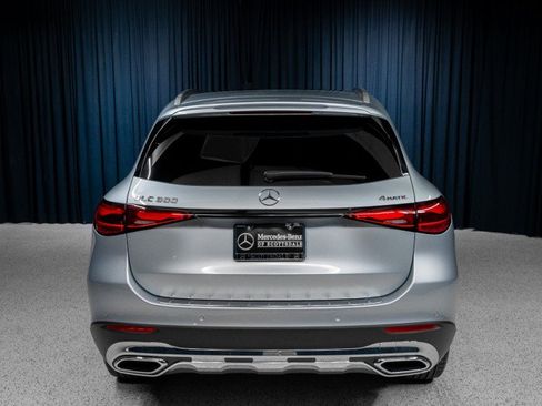 New 2026 Mercedes-Benz GLC 300 4MATIC image 8