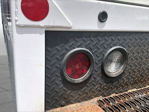 Used 2021 Chevrolet Express 3500 w/ Power Convenience Package RWD image 25