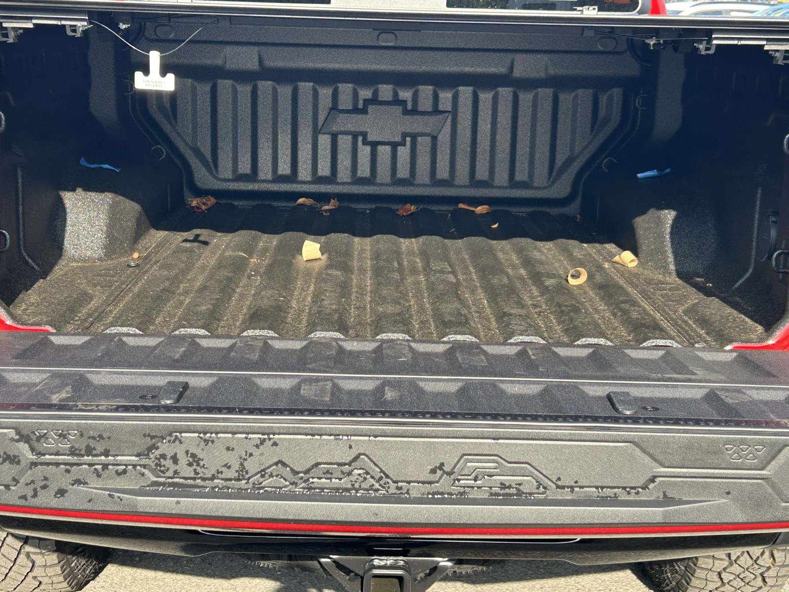 New 2026 Chevrolet Colorado ZR2 w/ Technology Package AWD/4WD image 14